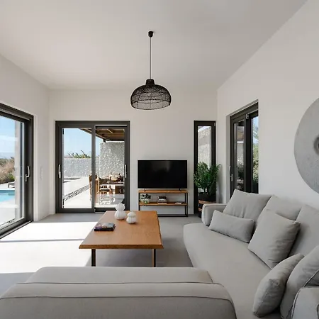 Jardino, Plaka Naxos فيلة