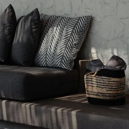 Jardino, Plaka Naxos *