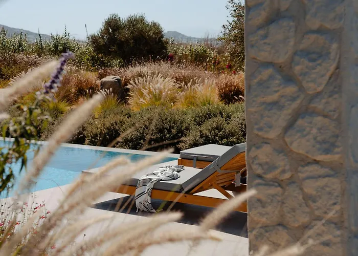 Jardino, Plaka Naxos *