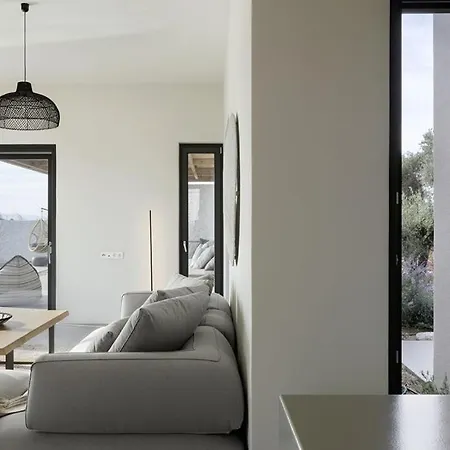 Jardino, Plaka Naxos