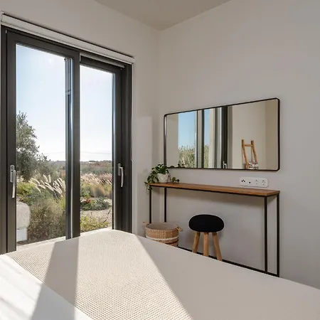 Jardino, Plaka Naxos