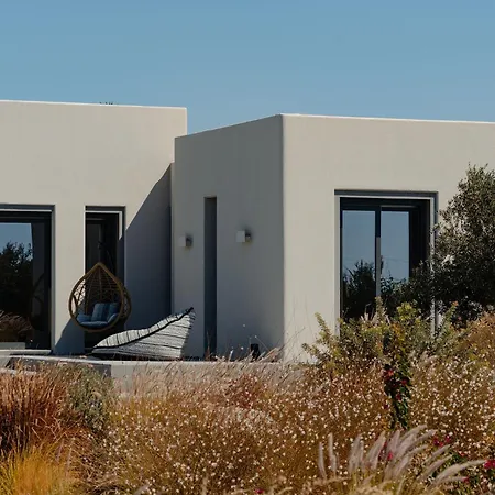 Jardino, Plaka Naxos Villa