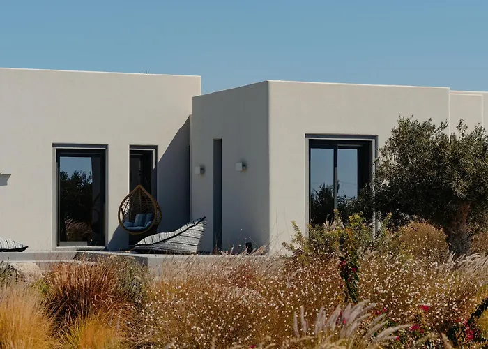 Jardino, Plaka Naxos Villa